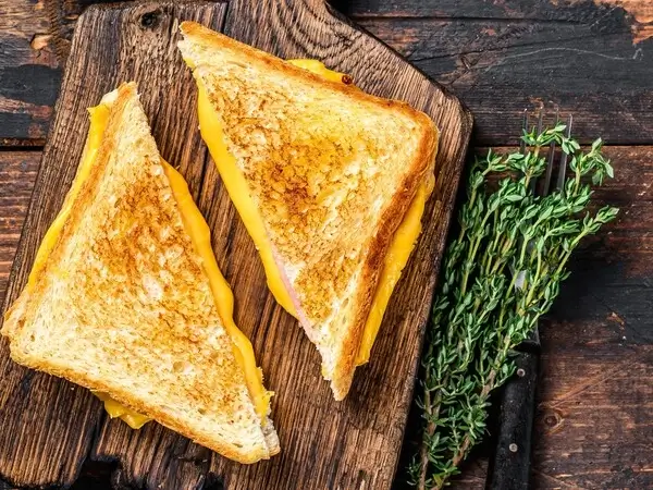 Make a Delicious Grilled Cheese in Your Toaster Oven