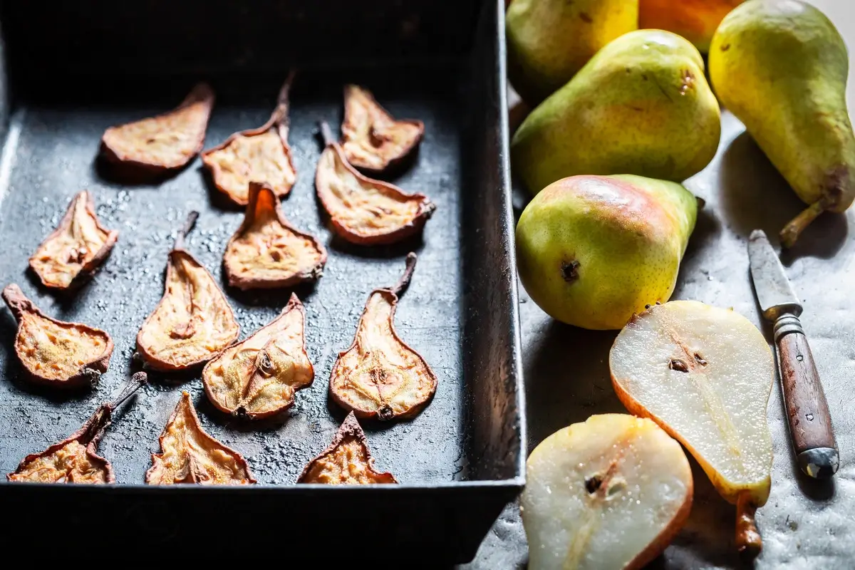 Creative uses for dried pears